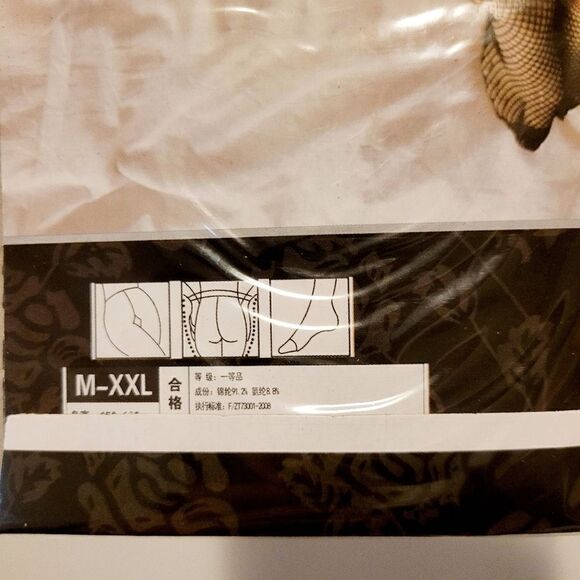 2/$20 brand new stocking tights socks red - Picture 4 of 4